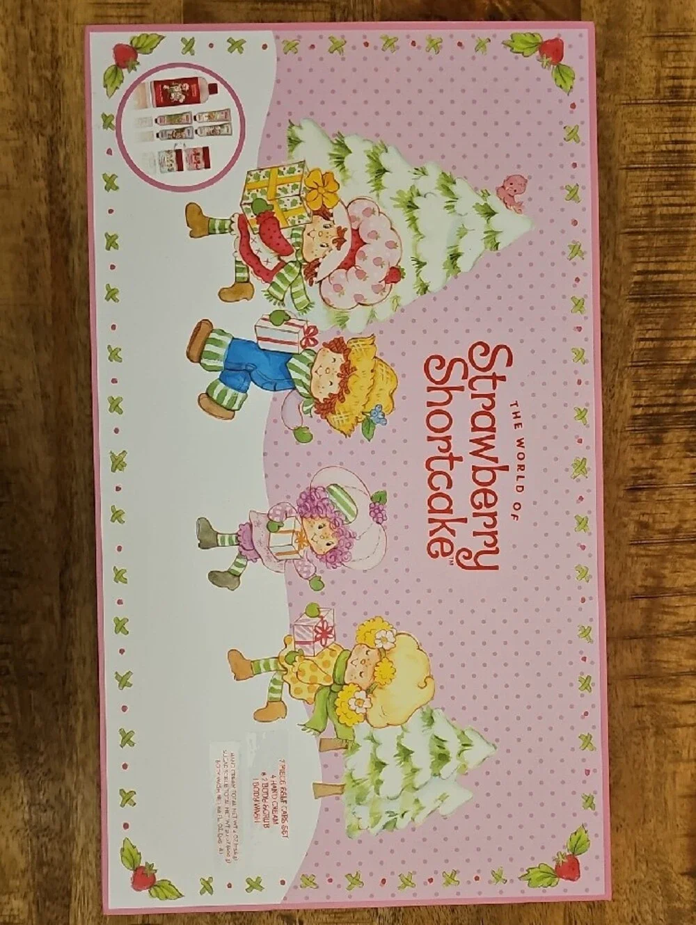 NEW Strawberry Shortcake Vintage Style Holiday 7-Piece Bath Gift Set